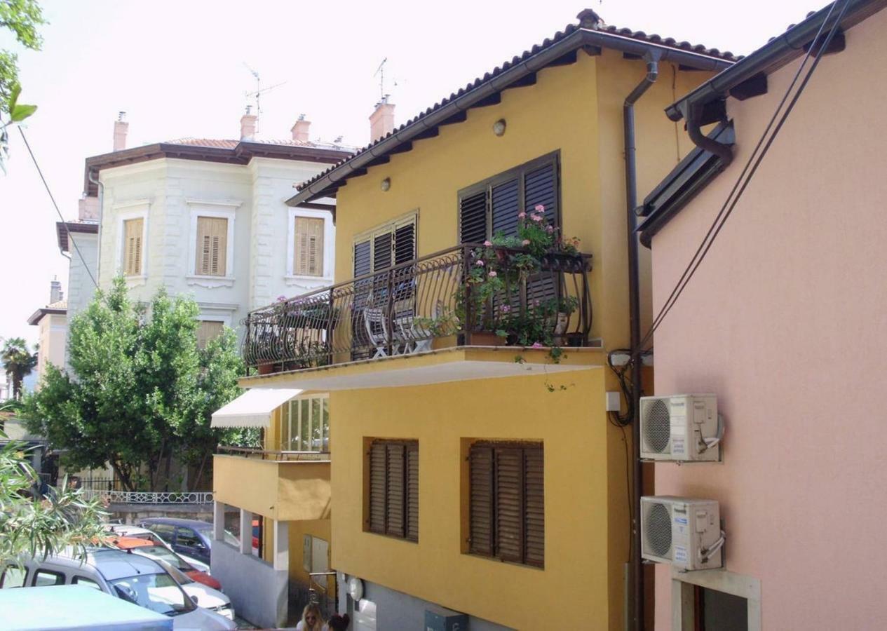 Apartment Center Opatija Exterior foto